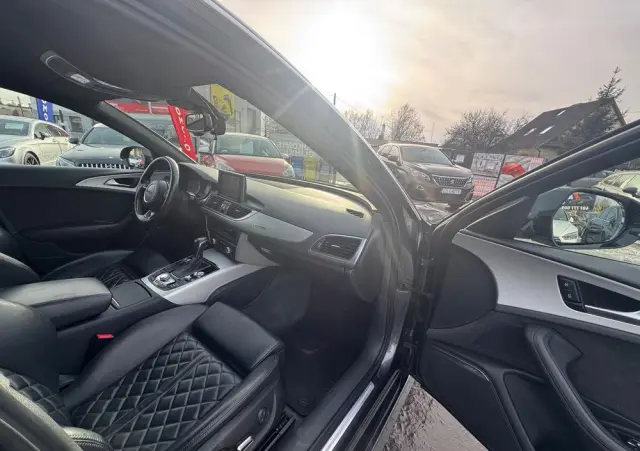 AUDI A6 Avant 3.0 TDI Quattro S tronic