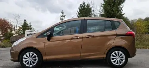 FORD B-MAX 