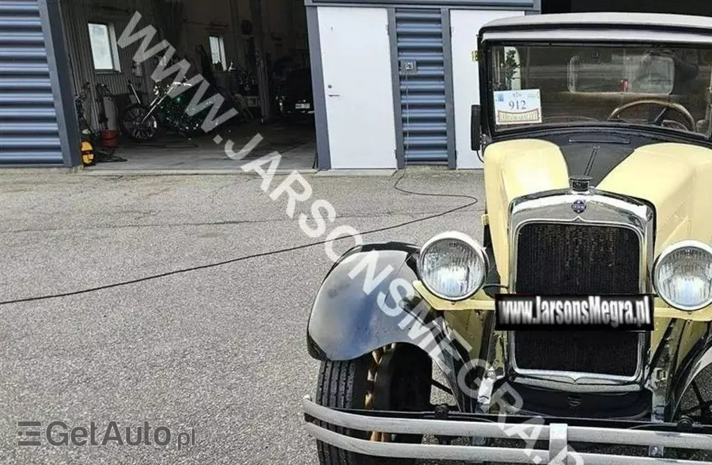 ERSKINE 50 Club Sedan 2.4 