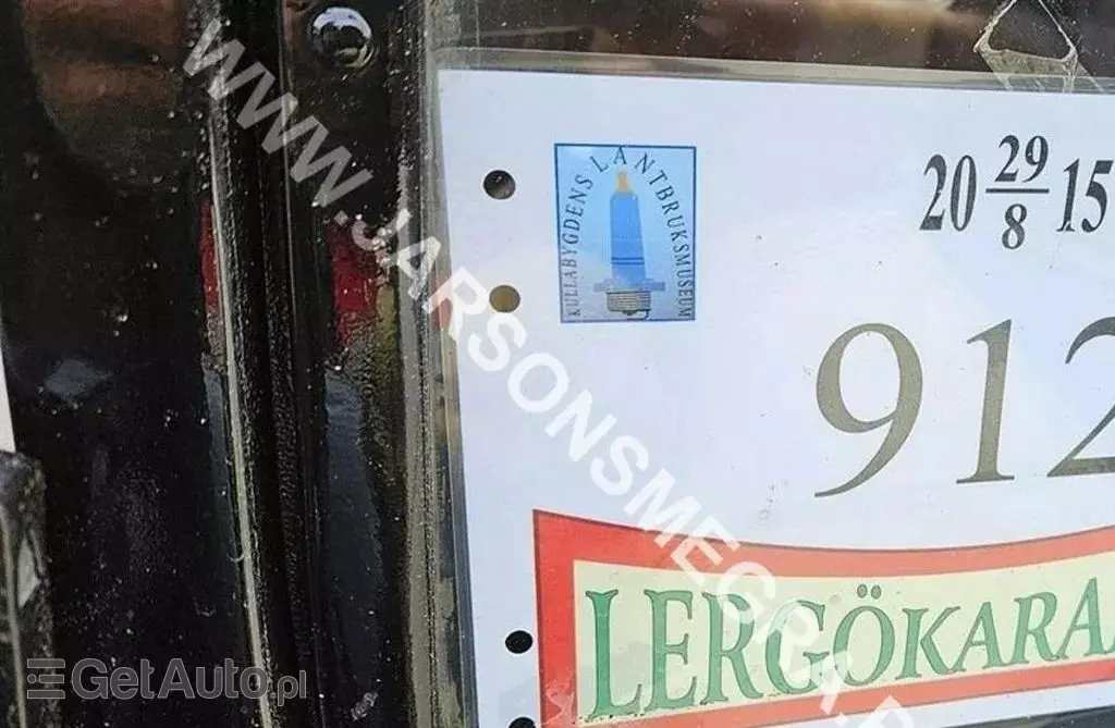 ERSKINE 50 Club Sedan 2.4 