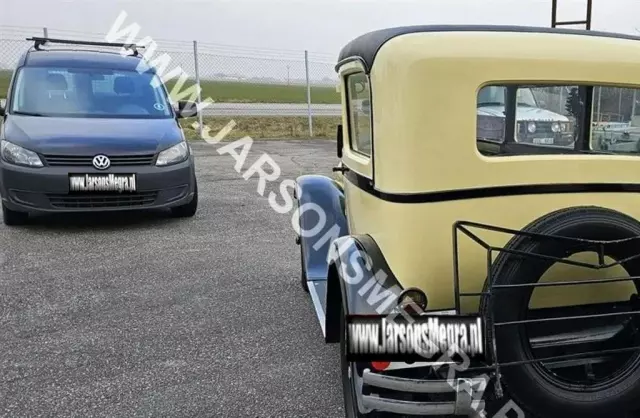 ERSKINE 50 Club Sedan 2.4 