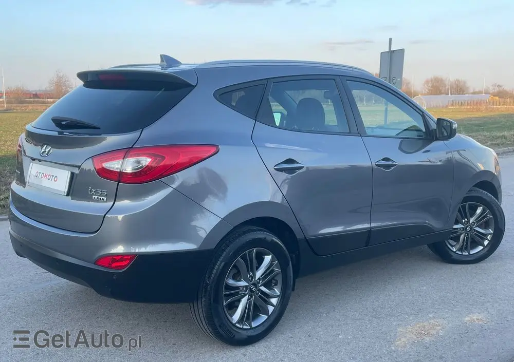 HYUNDAI Ix35 1.7 CRDi 2WD blue Finale Gold