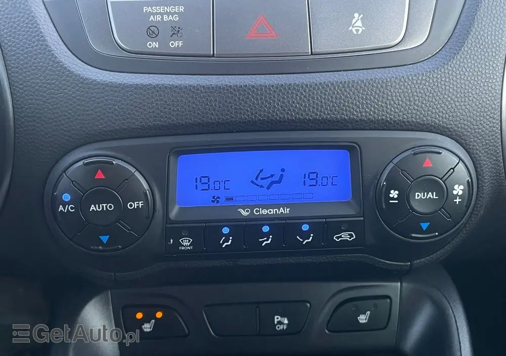 HYUNDAI Ix35 1.7 CRDi 2WD blue Finale Gold