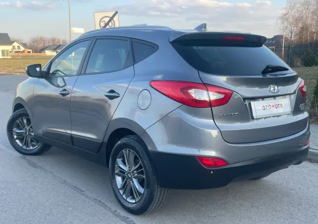 HYUNDAI Ix35 1.7 CRDi 2WD blue Finale Gold