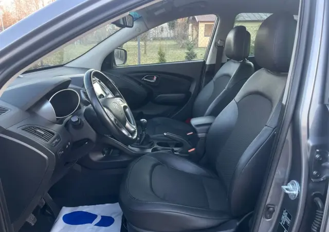 HYUNDAI Ix35 1.7 CRDi 2WD blue Finale Gold