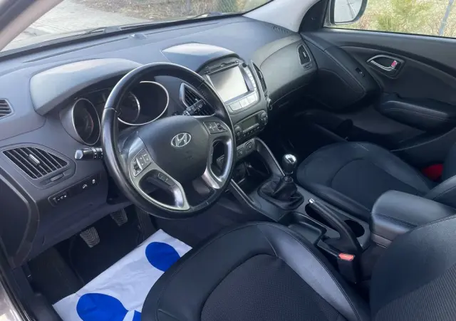 HYUNDAI Ix35 1.7 CRDi 2WD blue Finale Gold