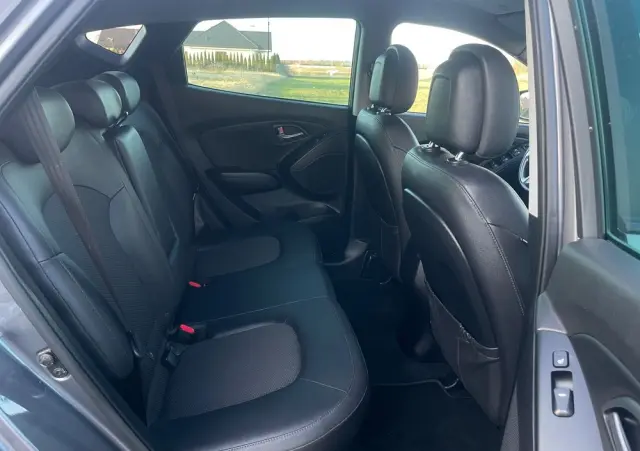 HYUNDAI Ix35 1.7 CRDi 2WD blue Finale Gold