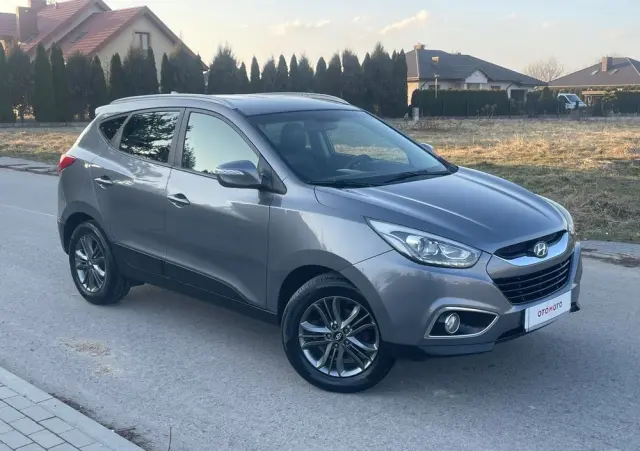 HYUNDAI Ix35 1.7 CRDi 2WD blue Finale Gold