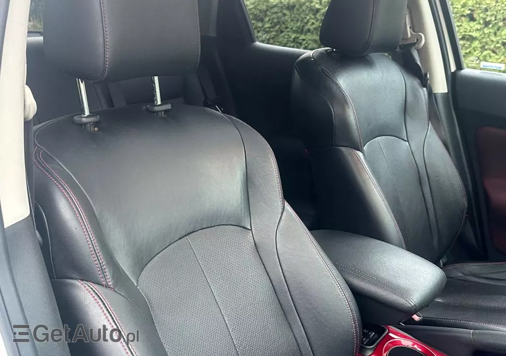 NISSAN Juke 1.6 T Shiro 4x4