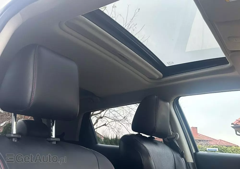 NISSAN Juke 1.6 T Shiro 4x4