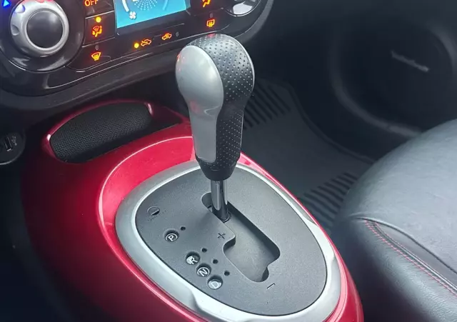 NISSAN Juke 1.6 T Shiro 4x4