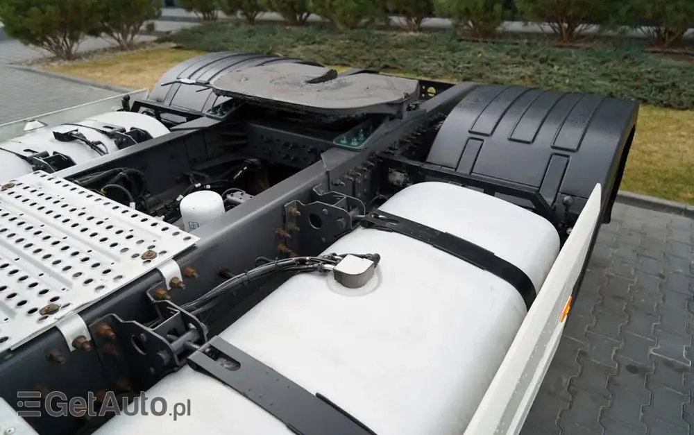 VOLVO FH 500 / KLIMATYZACJA POSTOJOWA / CAŁA NA PODUSZAKCH / EURO 6 