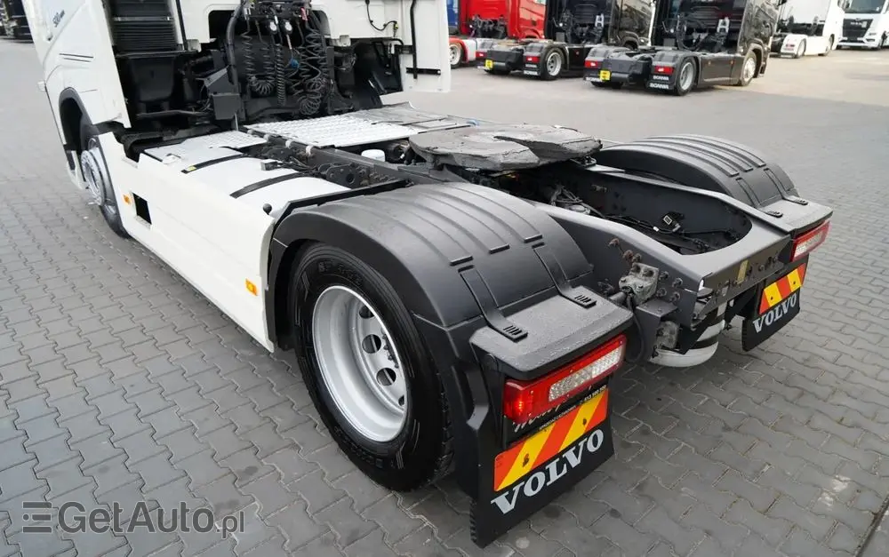 VOLVO FH 500 / KLIMATYZACJA POSTOJOWA / CAŁA NA PODUSZAKCH / EURO 6 