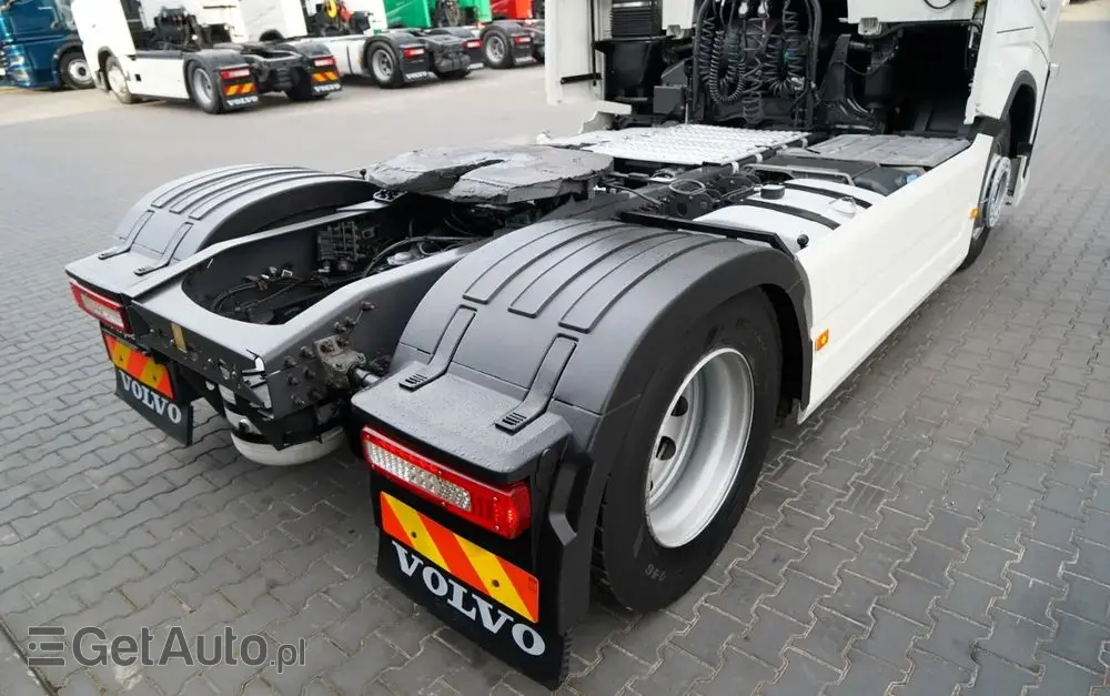 VOLVO FH 500 / KLIMATYZACJA POSTOJOWA / CAŁA NA PODUSZAKCH / EURO 6 