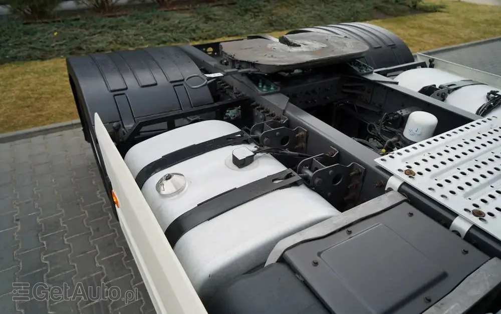 VOLVO FH 500 / KLIMATYZACJA POSTOJOWA / CAŁA NA PODUSZAKCH / EURO 6 