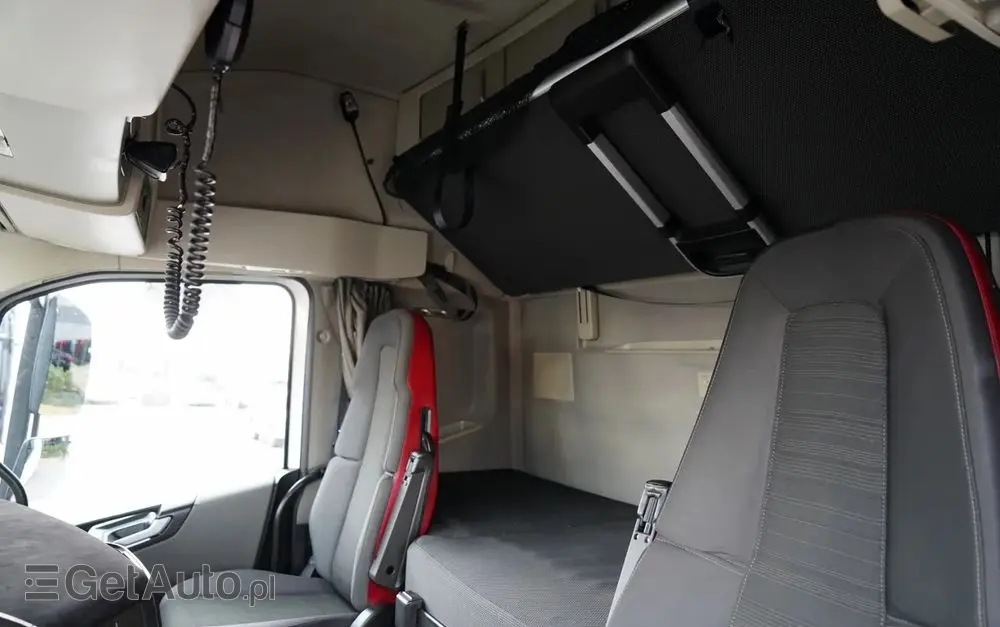 VOLVO FH 500 / KLIMATYZACJA POSTOJOWA / CAŁA NA PODUSZAKCH / EURO 6 
