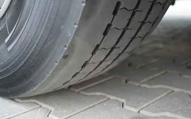 VOLVO FH 500 / KLIMATYZACJA POSTOJOWA / CAŁA NA PODUSZAKCH / EURO 6 