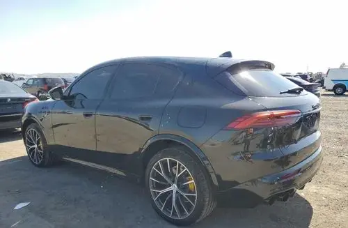 MASERATI Grecale 