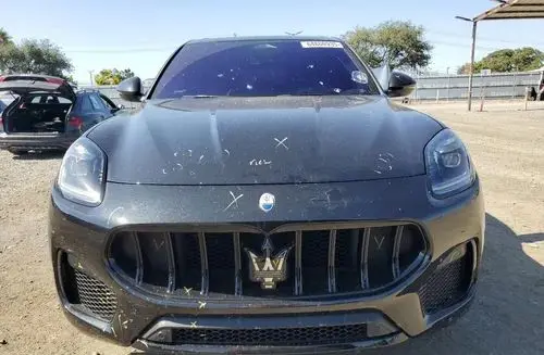 MASERATI Grecale 