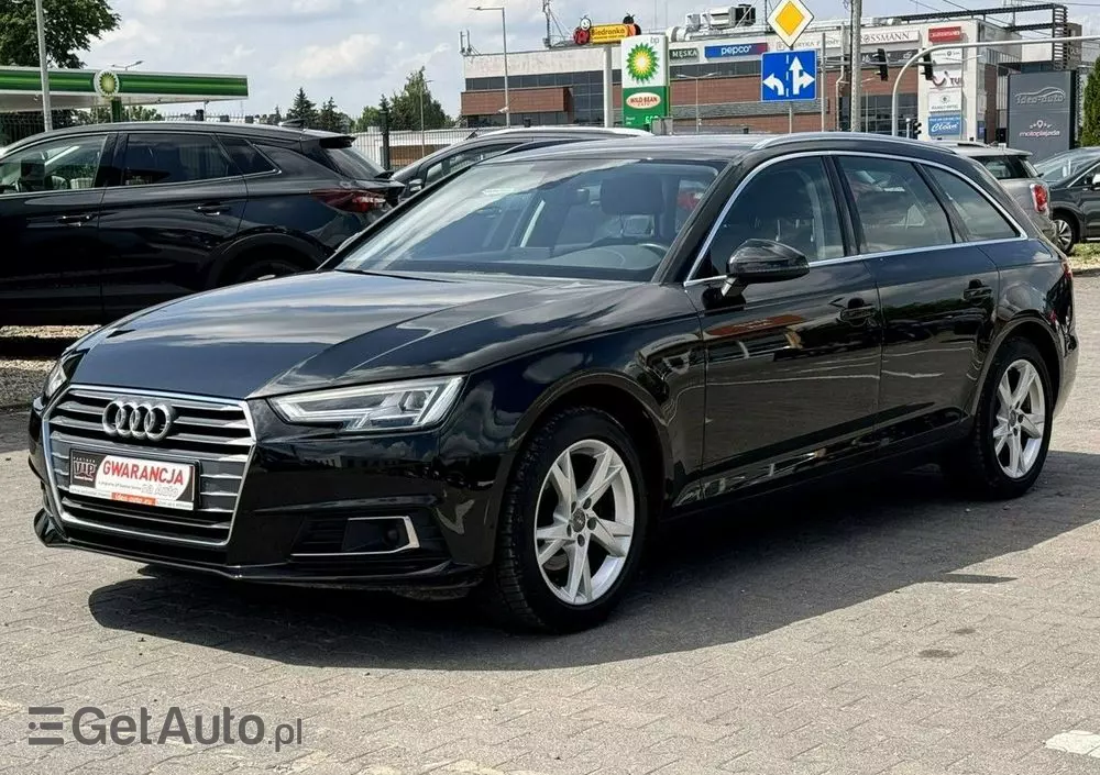 AUDI A4 