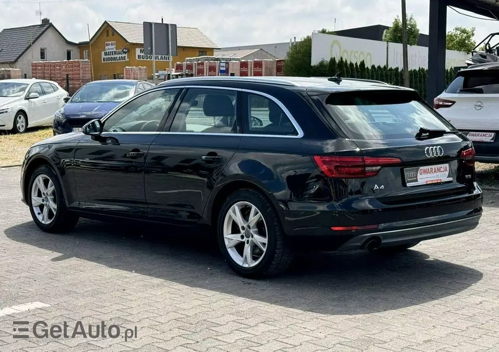 AUDI A4 