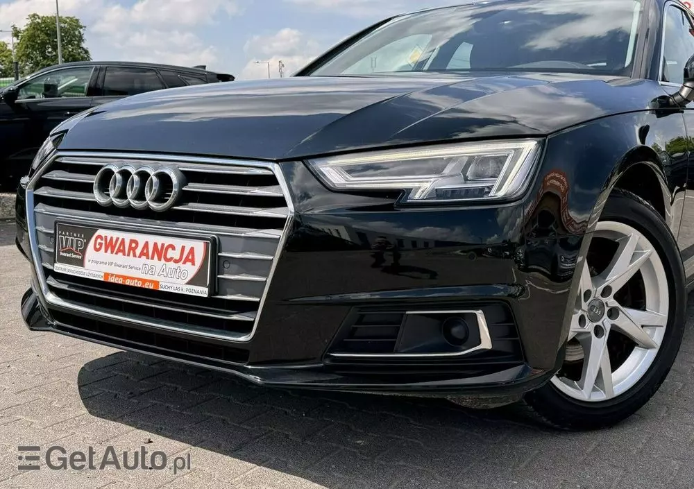 AUDI A4 