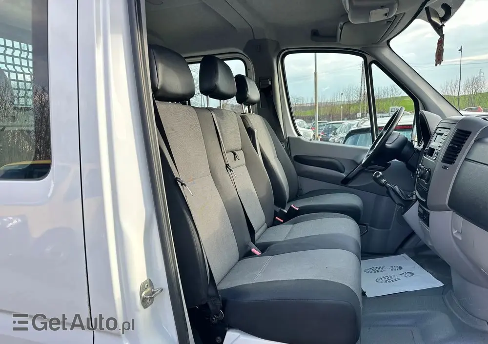 VOLKSWAGEN Crafter 