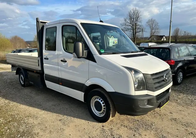 VOLKSWAGEN Crafter 
