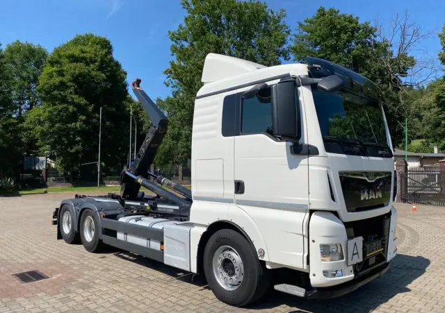 MAN 26.440 TGX hakowiec, 6x2, MEILLER, pilot, 306 t.km. 