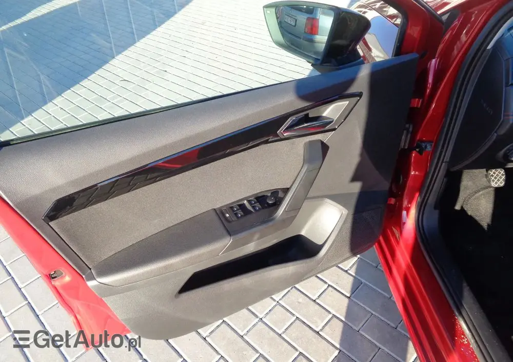 SEAT Ibiza 1.6 TDI Full LED