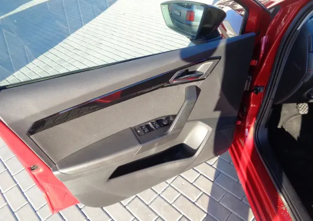 SEAT Ibiza 1.6 TDI Full LED