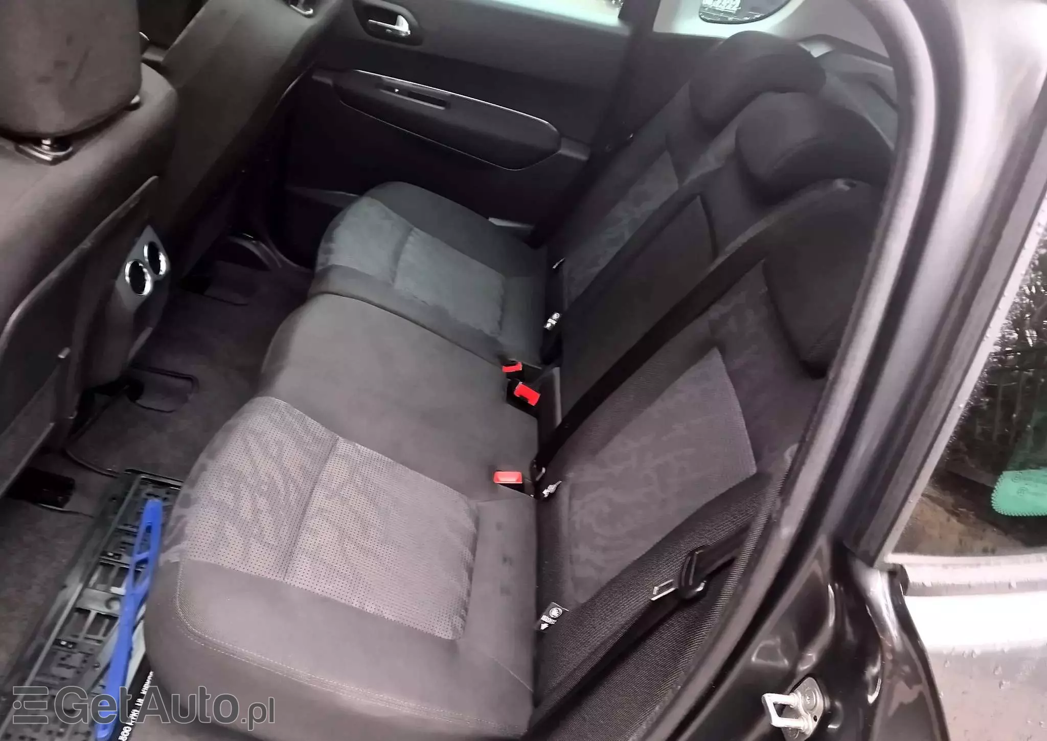 PEUGEOT 3008 1.6 Allure