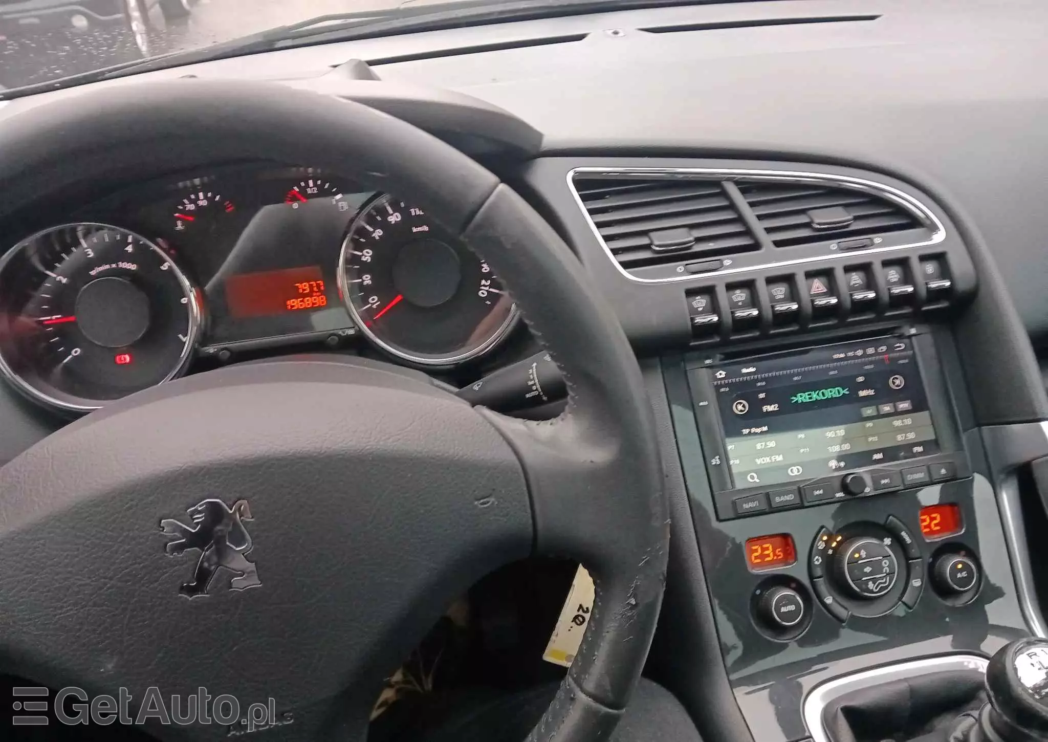 PEUGEOT 3008 1.6 Allure