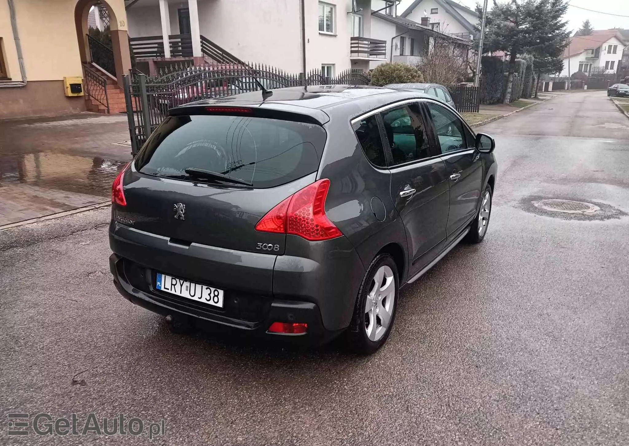 PEUGEOT 3008 1.6 Allure