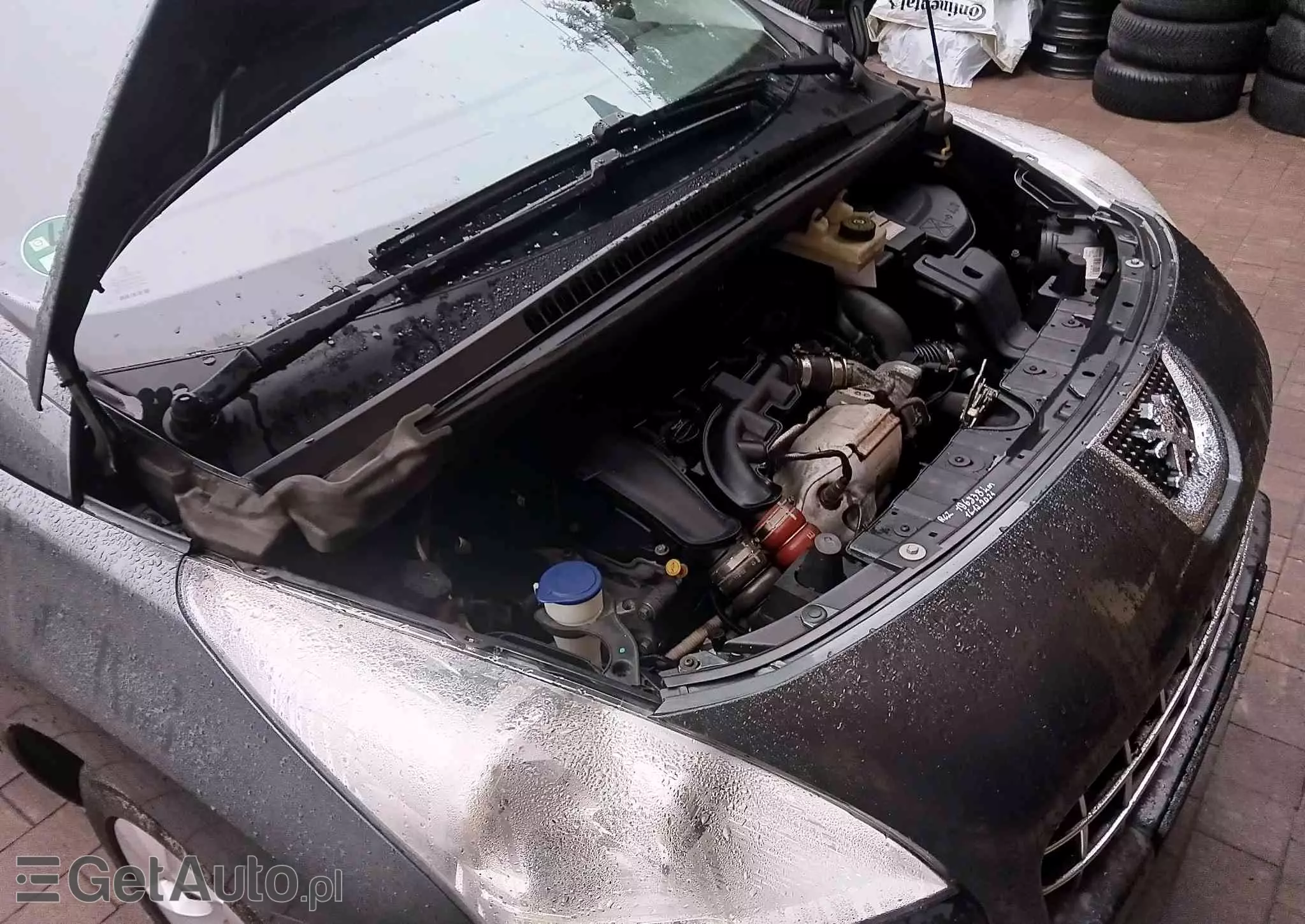 PEUGEOT 3008 1.6 Allure