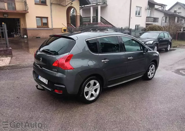 PEUGEOT 3008 1.6 Allure