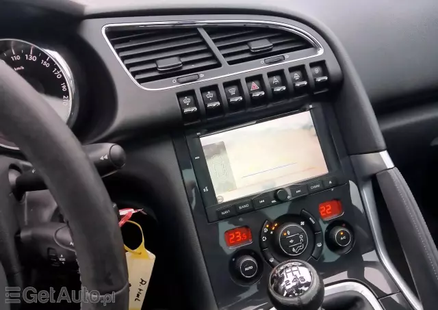 PEUGEOT 3008 1.6 Allure