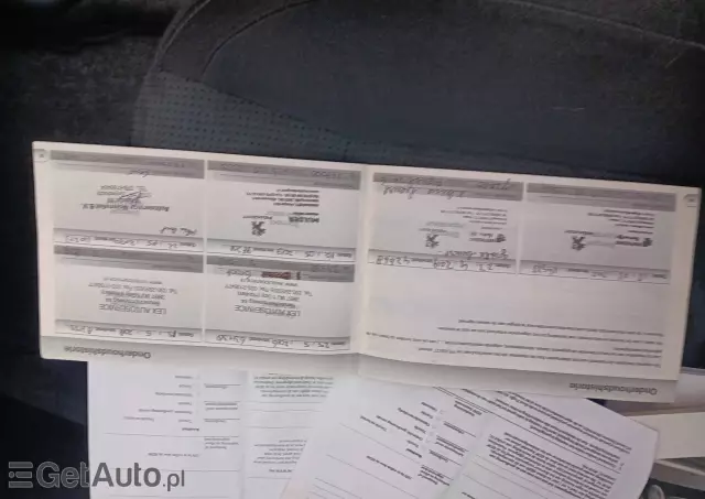 PEUGEOT 3008 1.6 Allure