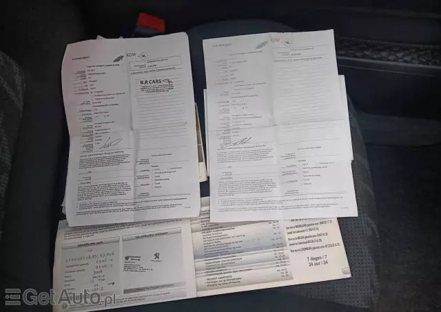 PEUGEOT 3008 1.6 Allure