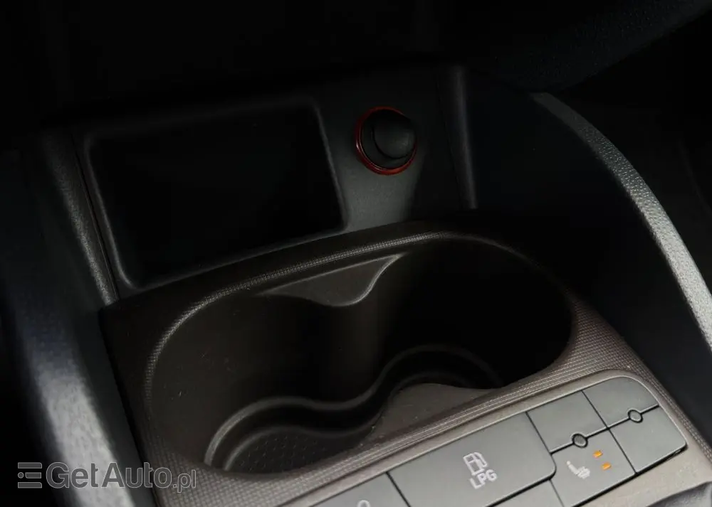 SEAT Ibiza Ver-1-6-16v-style