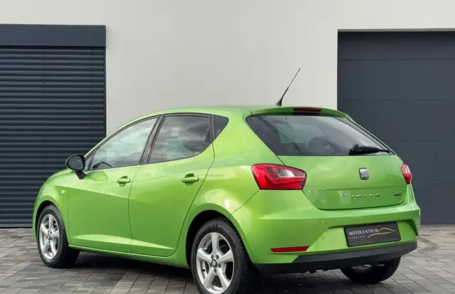 SEAT Ibiza Ver-1-6-16v-style