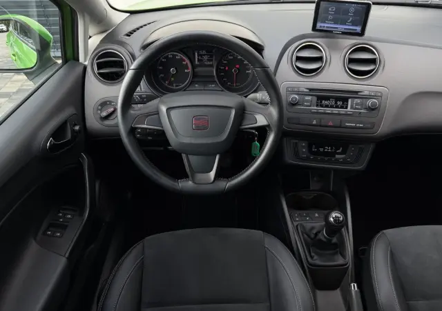 SEAT Ibiza Ver-1-6-16v-style