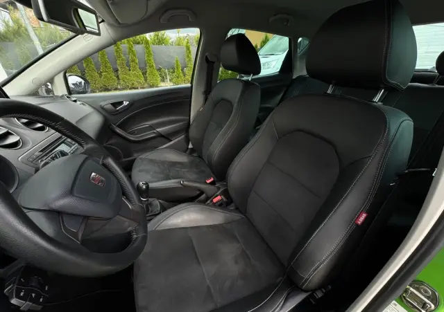 SEAT Ibiza Ver-1-6-16v-style