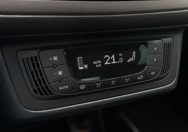 SEAT Ibiza Ver-1-6-16v-style