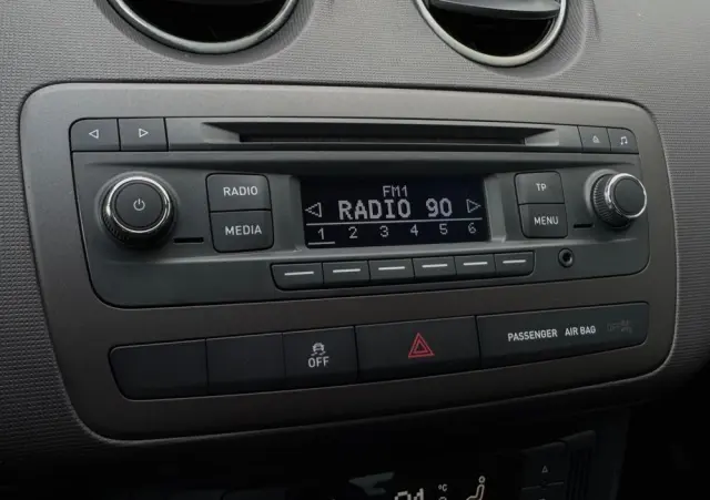 SEAT Ibiza Ver-1-6-16v-style