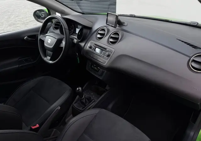 SEAT Ibiza Ver-1-6-16v-style