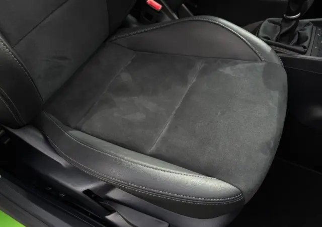 SEAT Ibiza Ver-1-6-16v-style