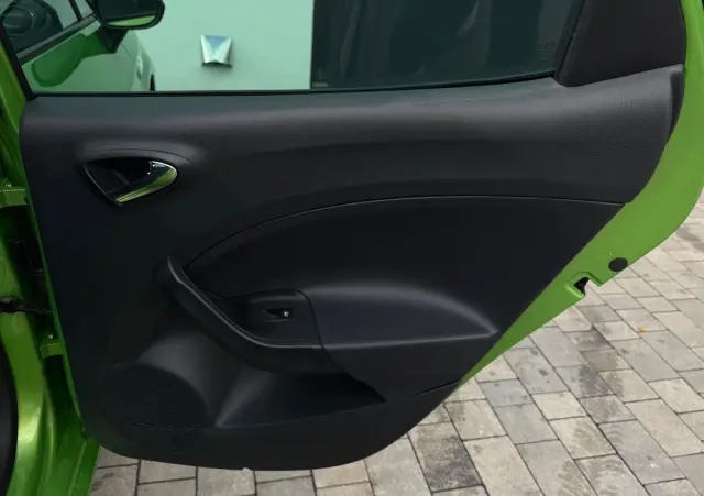 SEAT Ibiza Ver-1-6-16v-style