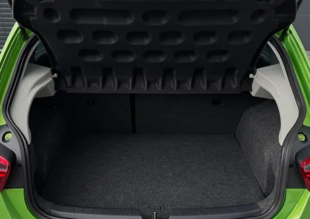 SEAT Ibiza Ver-1-6-16v-style