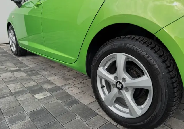 SEAT Ibiza Ver-1-6-16v-style